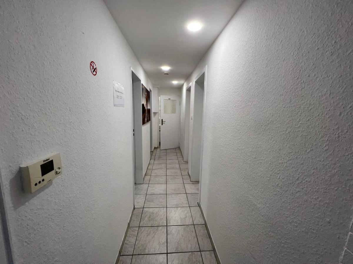 Schoenes Einfaches Zimmer In Oldenburg 109 Daire Dış mekan fotoğraf