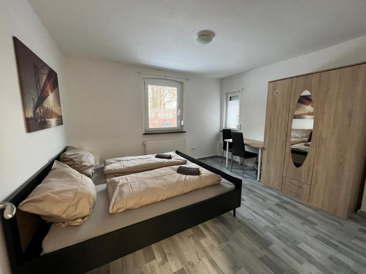 Schoenes Einfaches Zimmer In Oldenburg 109 Daire Dış mekan fotoğraf